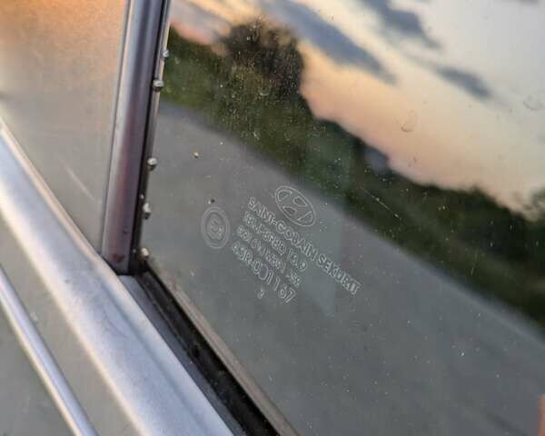 Черный Хендай i30, объемом двигателя 1.4 л и пробегом 138 тыс. км за 8700 $, фото 24 на Automoto.ua