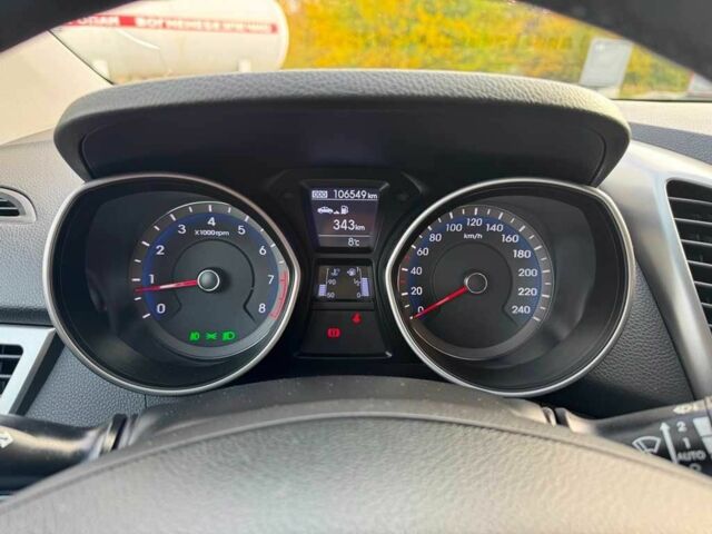 Черный Хендай i30, объемом двигателя 1.6 л и пробегом 105 тыс. км за 8999 $, фото 19 на Automoto.ua