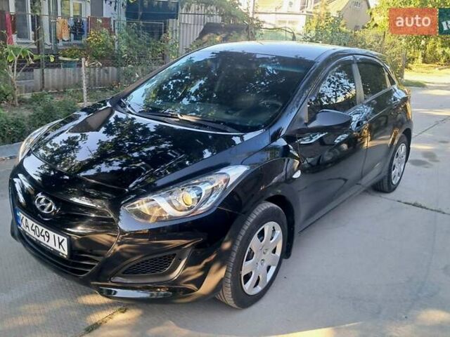 Черный Хендай i30, объемом двигателя 1.59 л и пробегом 102 тыс. км за 6700 $, фото 7 на Automoto.ua