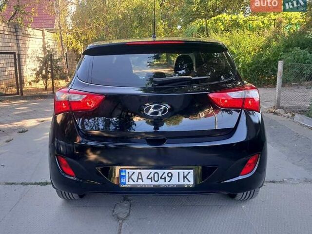 Черный Хендай i30, объемом двигателя 1.59 л и пробегом 102 тыс. км за 6700 $, фото 9 на Automoto.ua