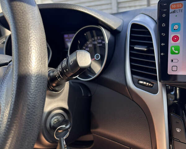 Черный Хендай i30, объемом двигателя 1.58 л и пробегом 160 тыс. км за 10900 $, фото 21 на Automoto.ua