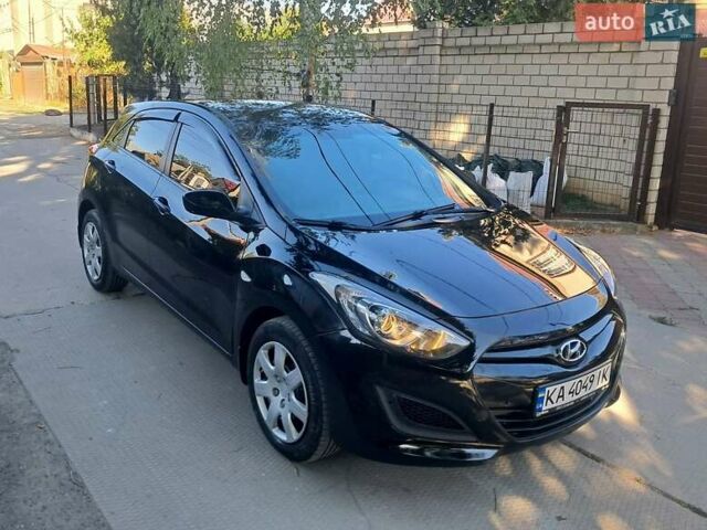 Черный Хендай i30, объемом двигателя 1.59 л и пробегом 102 тыс. км за 6700 $, фото 4 на Automoto.ua