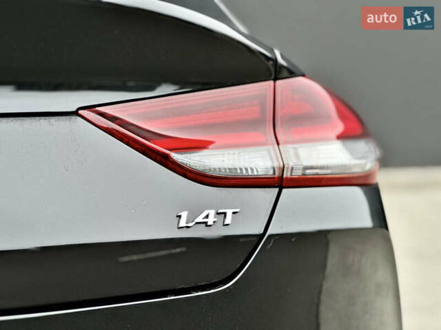 Черный Хендай i30, объемом двигателя 1.4 л и пробегом 97 тыс. км за 15300 $, фото 20 на Automoto.ua