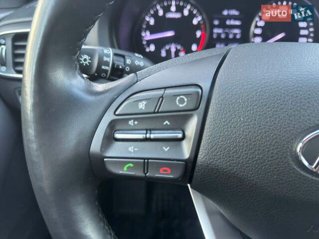 Черный Хендай i30, объемом двигателя 1.6 л и пробегом 66 тыс. км за 12800 $, фото 20 на Automoto.ua