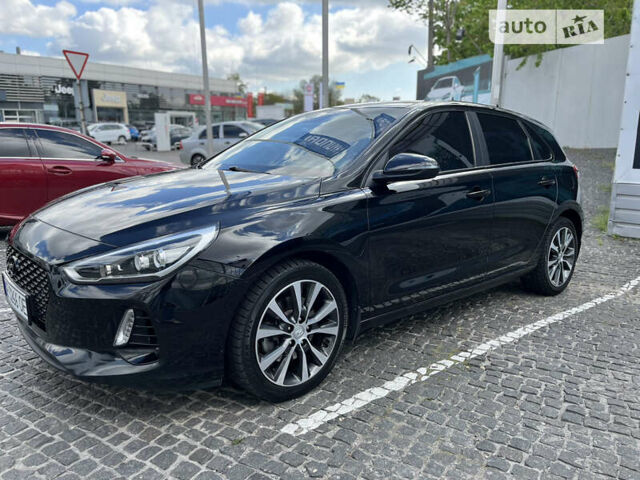 Чорний Хендай i30, об'ємом двигуна 1.59 л та пробігом 83 тис. км за 15900 $, фото 2 на Automoto.ua