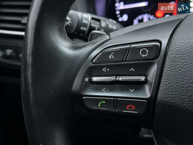 Черный Хендай i30, объемом двигателя 1.4 л и пробегом 97 тыс. км за 15300 $, фото 24 на Automoto.ua