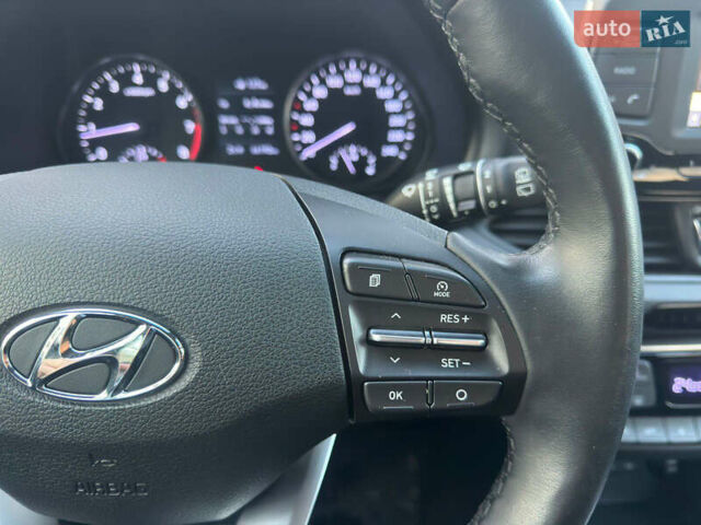 Черный Хендай i30, объемом двигателя 1.6 л и пробегом 66 тыс. км за 12800 $, фото 17 на Automoto.ua