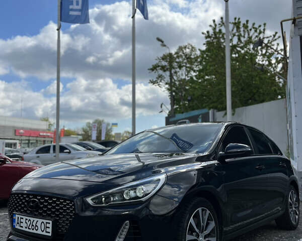 Чорний Хендай i30, об'ємом двигуна 1.59 л та пробігом 83 тис. км за 15900 $, фото 9 на Automoto.ua