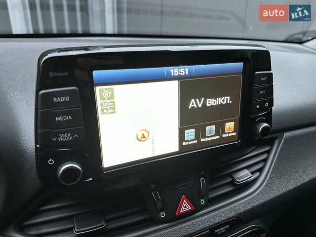 Черный Хендай i30, объемом двигателя 1.4 л и пробегом 97 тыс. км за 15300 $, фото 28 на Automoto.ua