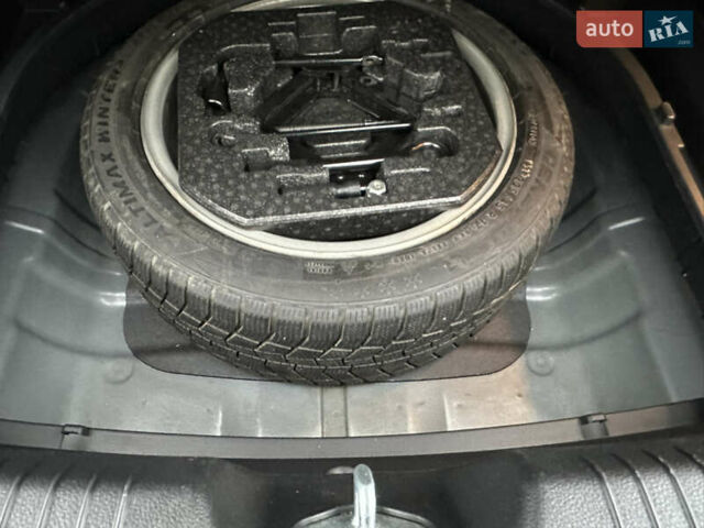 Черный Хендай i30, объемом двигателя 1.4 л и пробегом 97 тыс. км за 15300 $, фото 21 на Automoto.ua