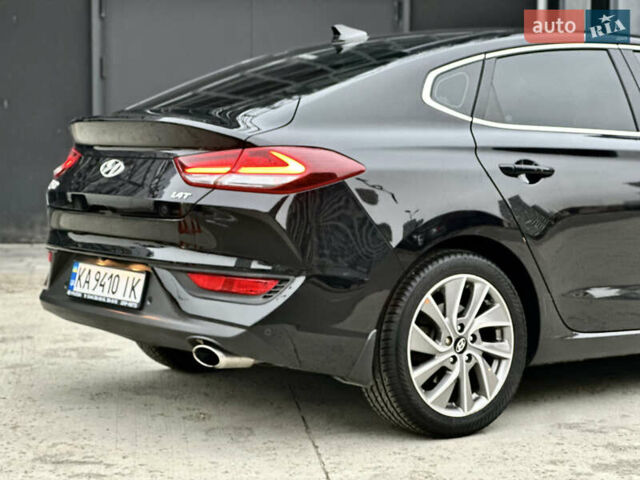 Черный Хендай i30, объемом двигателя 1.4 л и пробегом 97 тыс. км за 15300 $, фото 9 на Automoto.ua