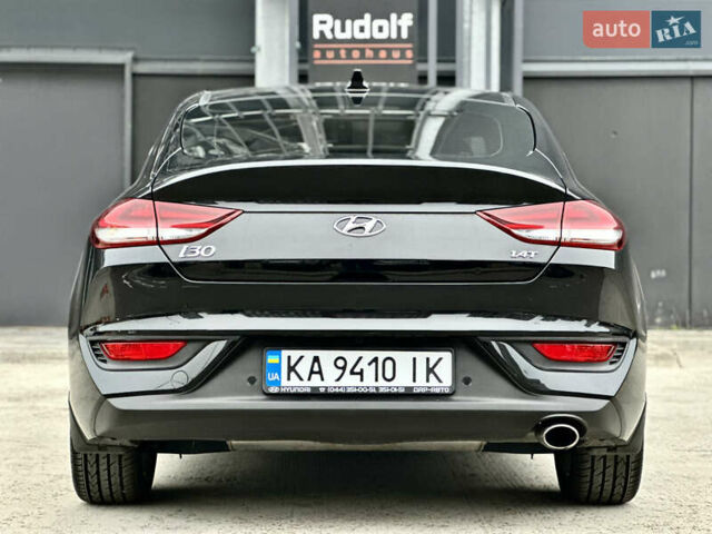 Черный Хендай i30, объемом двигателя 1.4 л и пробегом 97 тыс. км за 15300 $, фото 19 на Automoto.ua