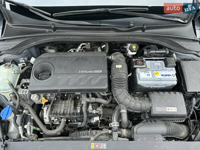 Черный Хендай i30, объемом двигателя 1.4 л и пробегом 97 тыс. км за 15300 $, фото 17 на Automoto.ua