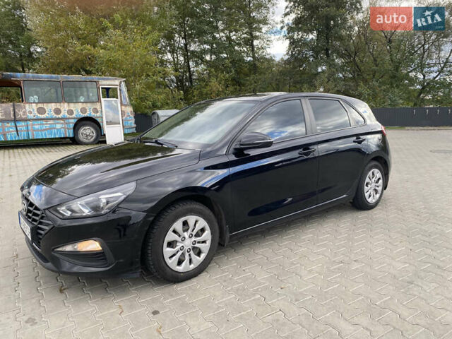 Черный Хендай i30, объемом двигателя 1.5 л и пробегом 171 тыс. км за 16800 $, фото 3 на Automoto.ua