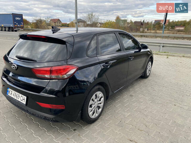 Черный Хендай i30, объемом двигателя 1.5 л и пробегом 171 тыс. км за 16800 $, фото 5 на Automoto.ua