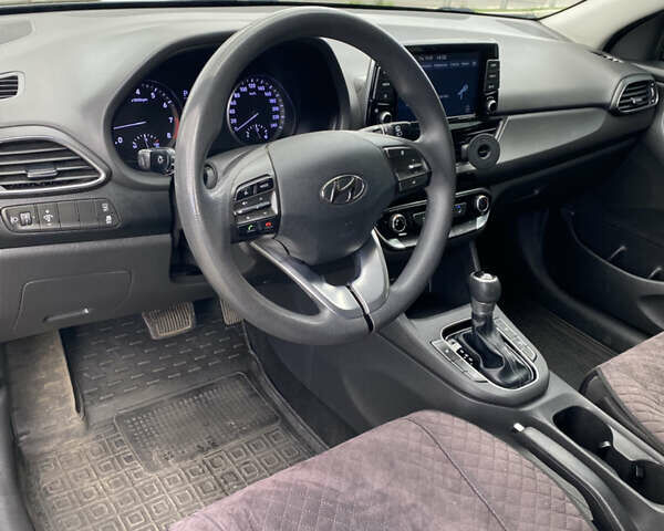 Черный Хендай i30, объемом двигателя 1.5 л и пробегом 171 тыс. км за 16800 $, фото 11 на Automoto.ua