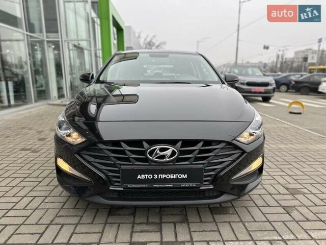 Черный Хендай i30, объемом двигателя 1.5 л и пробегом 50 тыс. км за 16900 $, фото 13 на Automoto.ua