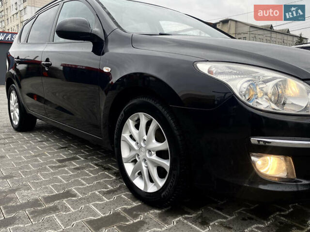 Черный Хендай i30, объемом двигателя 1.58 л и пробегом 341 тыс. км за 6200 $, фото 21 на Automoto.ua