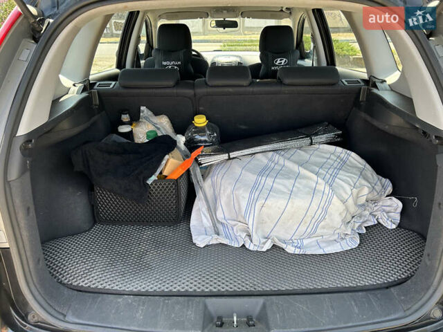 Черный Хендай i30, объемом двигателя 1.59 л и пробегом 226 тыс. км за 6500 $, фото 15 на Automoto.ua
