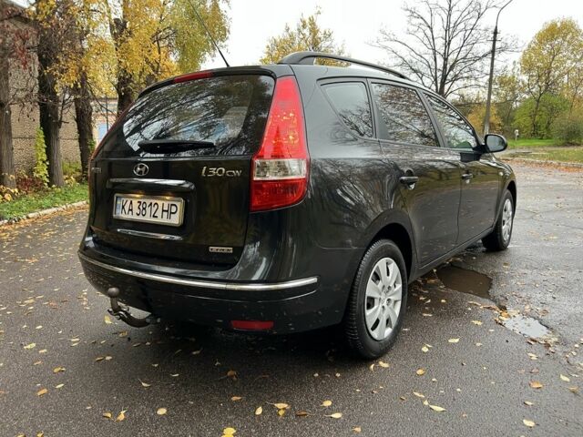 Хендай i30 2008 в Кривом Роге на Automoto.ua Черный Хендай i30, объемом двигателя 1.6 л и пробегом 235 тыс. км за 6200 $, фото 8 на Automoto.ua