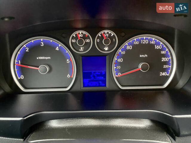 Черный Хендай i30, объемом двигателя 1.58 л и пробегом 341 тыс. км за 6200 $, фото 49 на Automoto.ua