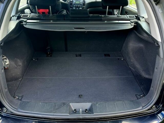 Черный Хендай i30, объемом двигателя 1.6 л и пробегом 198 тыс. км за 6800 $, фото 6 на Automoto.ua