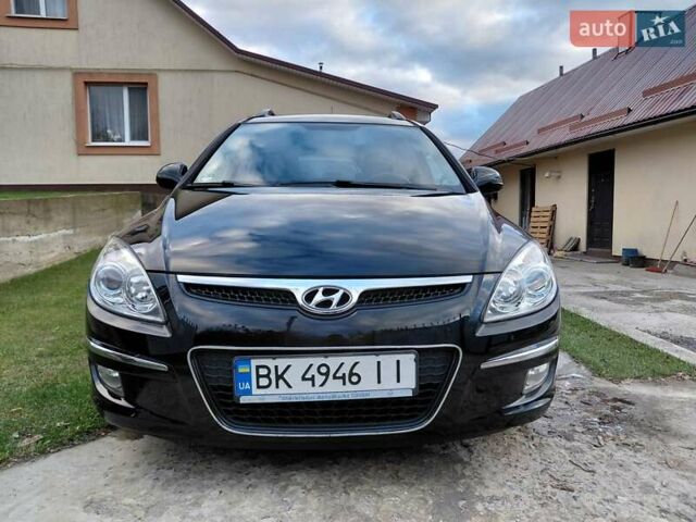 Черный Хендай i30, объемом двигателя 1.59 л и пробегом 198 тыс. км за 6400 $, фото 1 на Automoto.ua