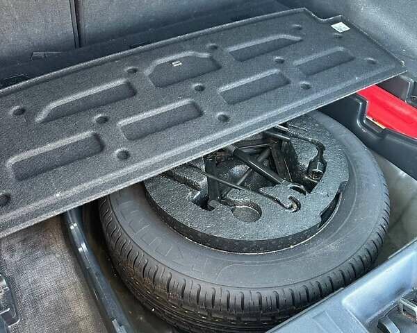 Черный Хендай i30, объемом двигателя 1.6 л и пробегом 194 тыс. км за 6750 $, фото 14 на Automoto.ua