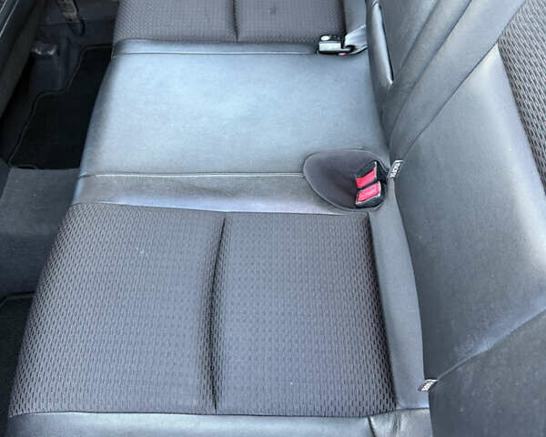 Чорний Хендай i30, об'ємом двигуна 0 л та пробігом 139 тис. км за 7500 $, фото 13 на Automoto.ua