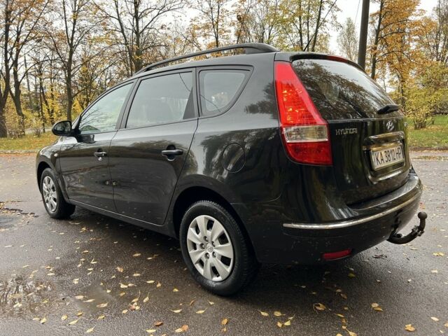 Хендай i30 2008 в Кривом Роге на Automoto.ua Черный Хендай i30, объемом двигателя 1.6 л и пробегом 235 тыс. км за 6200 $, фото 7 на Automoto.ua