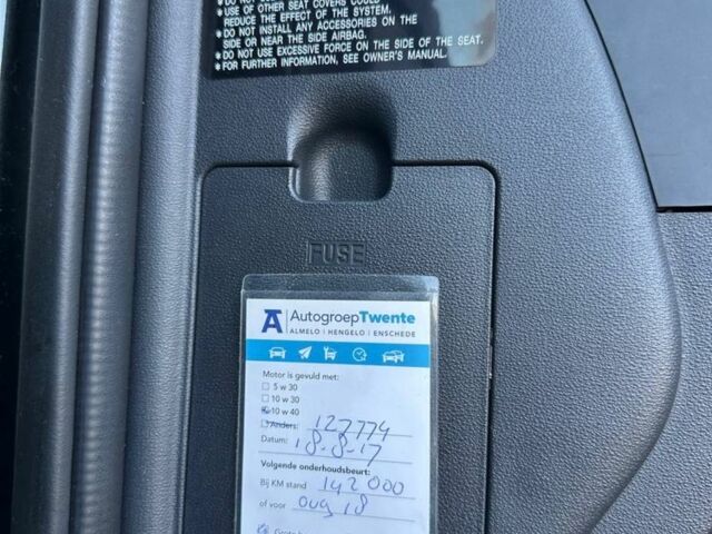 Черный Хендай i30, объемом двигателя 1.6 л и пробегом 216 тыс. км за 6550 $, фото 6 на Automoto.ua