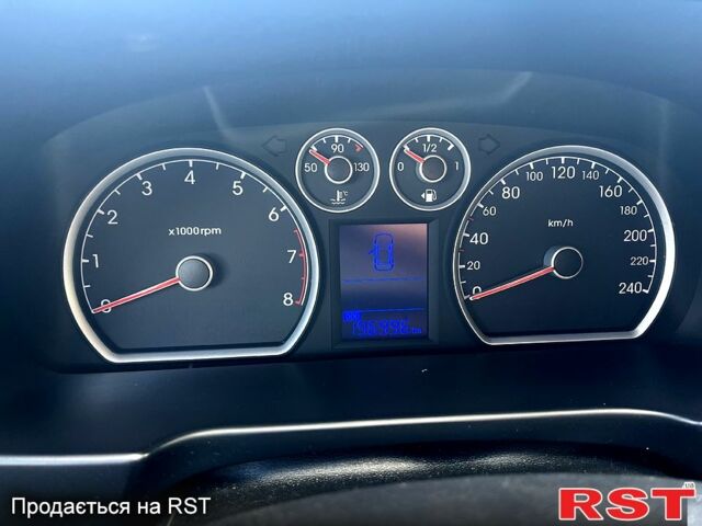 Черный Хендай i30, объемом двигателя 1.6 л и пробегом 198 тыс. км за 6800 $, фото 7 на Automoto.ua