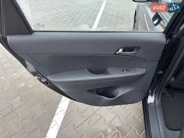 Черный Хендай i30, объемом двигателя 1.6 л и пробегом 169 тыс. км за 6150 $, фото 23 на Automoto.ua