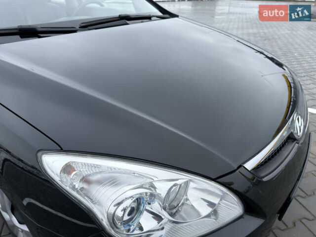 Черный Хендай i30, объемом двигателя 1.6 л и пробегом 169 тыс. км за 6150 $, фото 11 на Automoto.ua