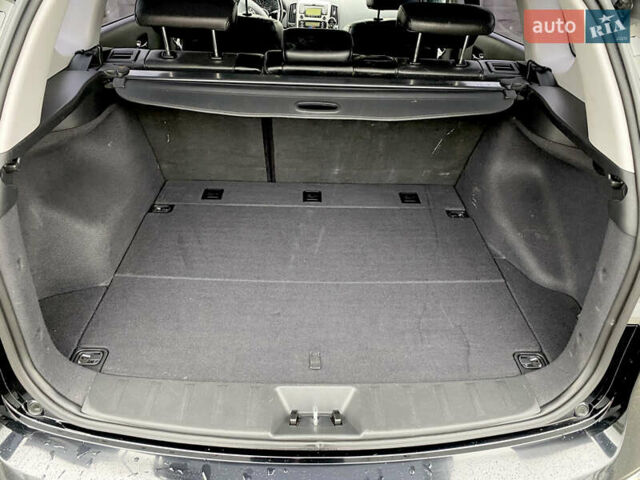 Черный Хендай i30, объемом двигателя 1.58 л и пробегом 341 тыс. км за 6200 $, фото 47 на Automoto.ua
