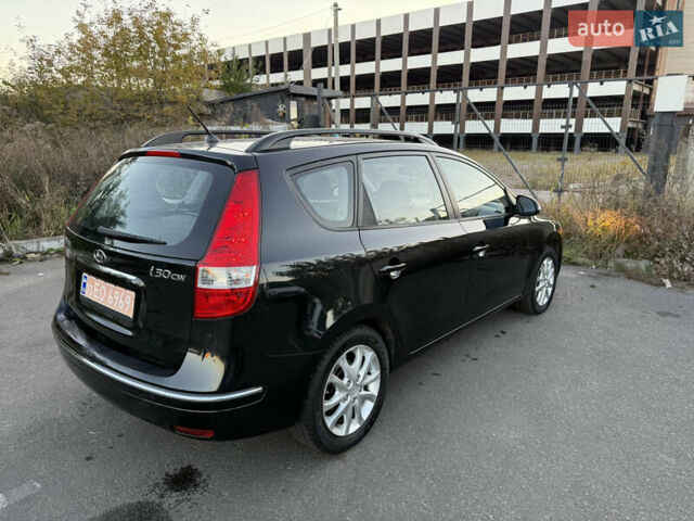 Чорний Хендай i30, об'ємом двигуна 0 л та пробігом 139 тис. км за 7500 $, фото 4 на Automoto.ua