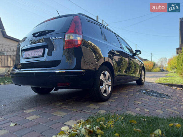 Хендай i30 2009 в Борисполе на Automoto.ua Черный Хендай i30, объемом двигателя 1.6 л и пробегом 229 тыс. км за 7000 $, фото 11 на Automoto.ua