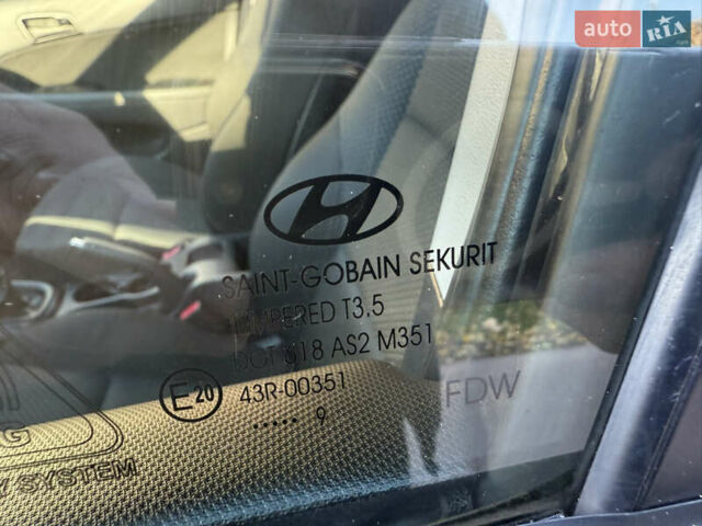 Хендай i30 2009 в Борисполе на Automoto.ua Черный Хендай i30, объемом двигателя 1.6 л и пробегом 229 тыс. км за 7000 $, фото 61 на Automoto.ua