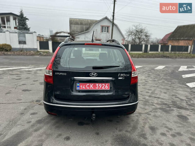 Черный Хендай i30, объемом двигателя 1.4 л и пробегом 199 тыс. км за 5599 $, фото 22 на Automoto.ua