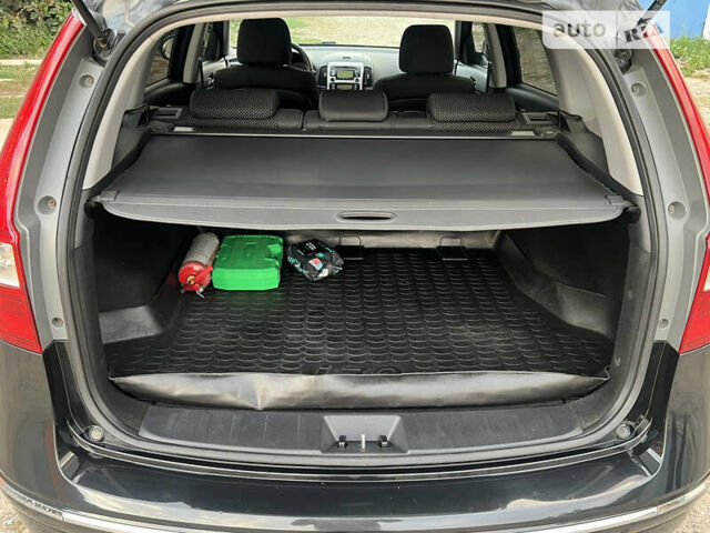 Чорний Хендай i30, об'ємом двигуна 1.59 л та пробігом 247 тис. км за 6250 $, фото 48 на Automoto.ua