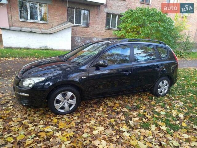 Хендай i30 2009 у Черкасах на Automoto.ua Чорний Хендай i30, об'ємом двигуна 1.4 л та пробігом 188 тис. км за 6150 $, фото 6 на Automoto.ua