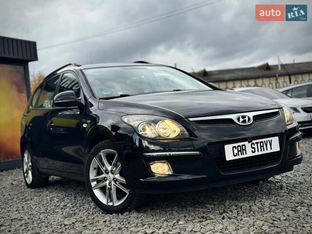 Черный Хендай i30, объемом двигателя 1.6 л и пробегом 187 тыс. км за 6900 $, фото 12 на Automoto.ua