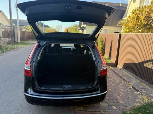 Хендай i30 2009 в Борисполе на Automoto.ua Черный Хендай i30, объемом двигателя 1.6 л и пробегом 229 тыс. км за 7000 $, фото 17 на Automoto.ua