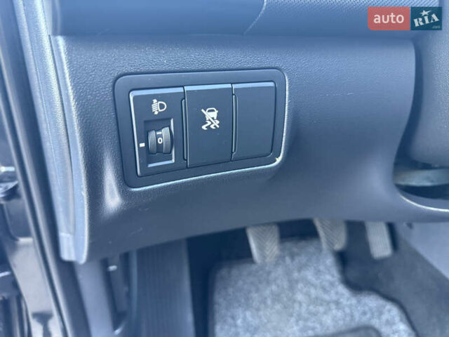 Хендай i30 2009 в Борисполе на Automoto.ua Черный Хендай i30, объемом двигателя 1.6 л и пробегом 229 тыс. км за 7000 $, фото 26 на Automoto.ua