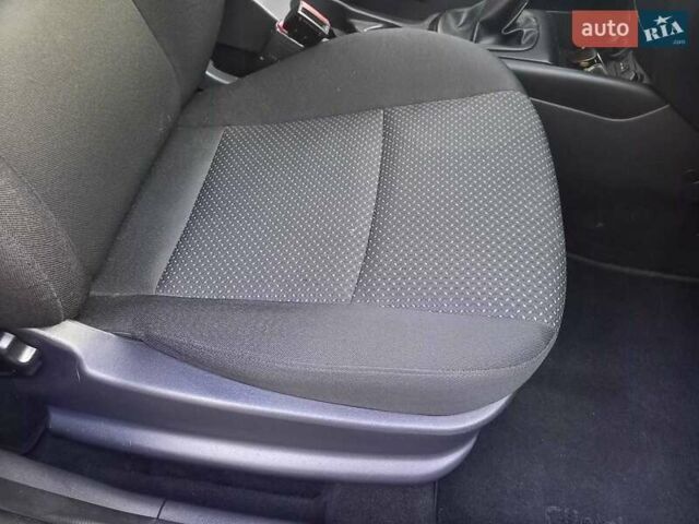 Хендай i30 2009 у Черкасах на Automoto.ua Чорний Хендай i30, об'ємом двигуна 1.4 л та пробігом 188 тис. км за 6150 $, фото 17 на Automoto.ua
