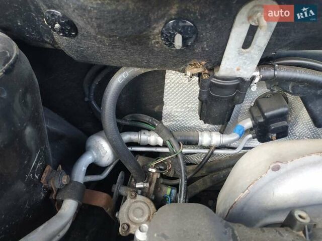 Черный Хендай i30, объемом двигателя 1.4 л и пробегом 158 тыс. км за 5600 $, фото 30 на Automoto.ua