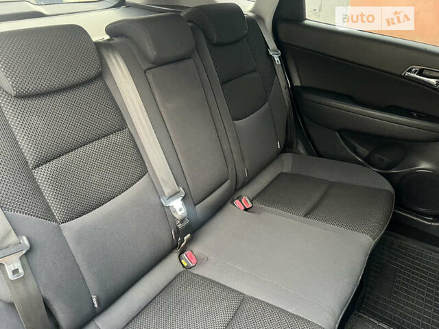 Чорний Хендай i30, об'ємом двигуна 1.59 л та пробігом 247 тис. км за 6250 $, фото 39 на Automoto.ua