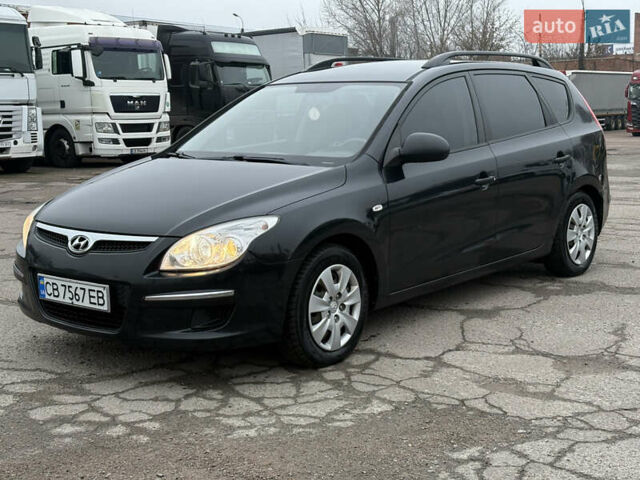 Черный Хендай i30, объемом двигателя 1.6 л и пробегом 265 тыс. км за 5900 $, фото 20 на Automoto.ua