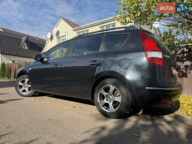 Хендай i30 2009 в Борисполе на Automoto.ua Черный Хендай i30, объемом двигателя 1.4 л и пробегом 146 тыс. км за 6800 $, фото 8 на Automoto.ua