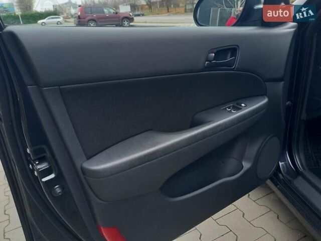 Черный Хендай i30, объемом двигателя 1.4 л и пробегом 216 тыс. км за 6300 $, фото 19 на Automoto.ua